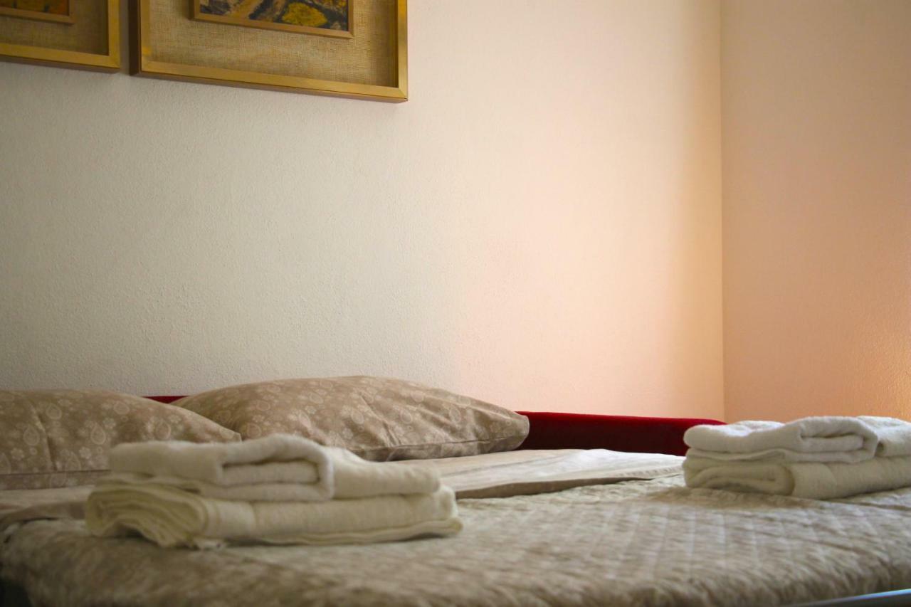 Basement Turati 3 -Consulates District Apartment มิลาน ภายนอก รูปภาพ